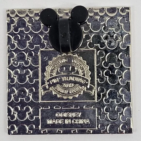 DISNEY Pin Trading ~Character Deluxe Starter Set ~ Donald Duck ~ 2013 - Picture 6 of 11